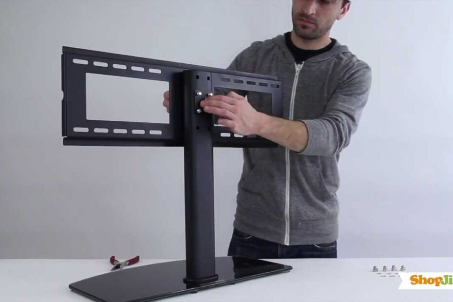 How to Mount a Tv on a Tv Stand